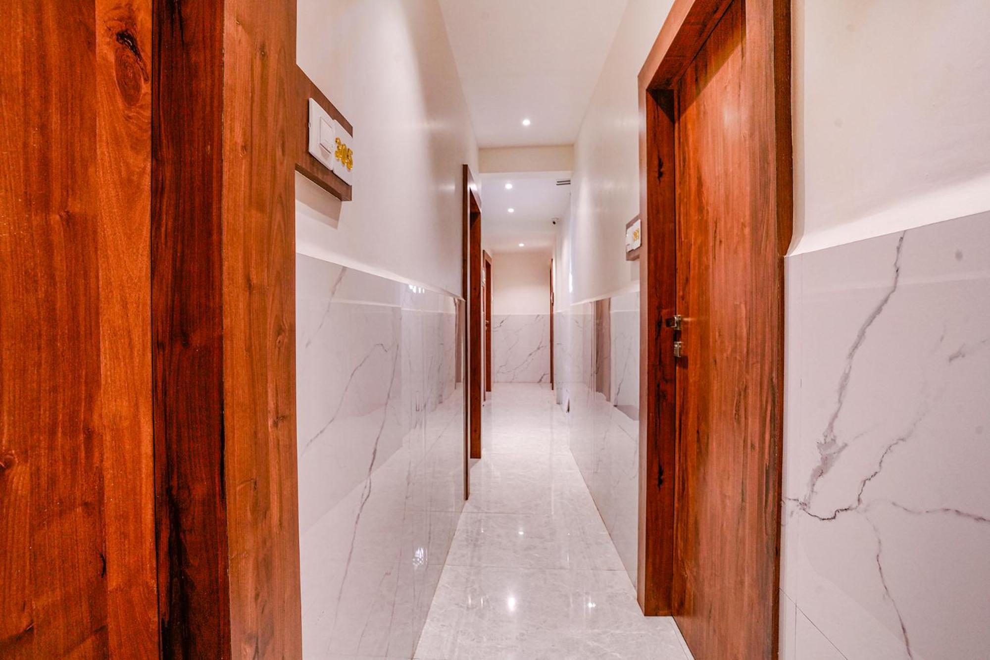 Fabexpress Utsav Residency - Nr Panvel Otel Jāmb Dış mekan fotoğraf
