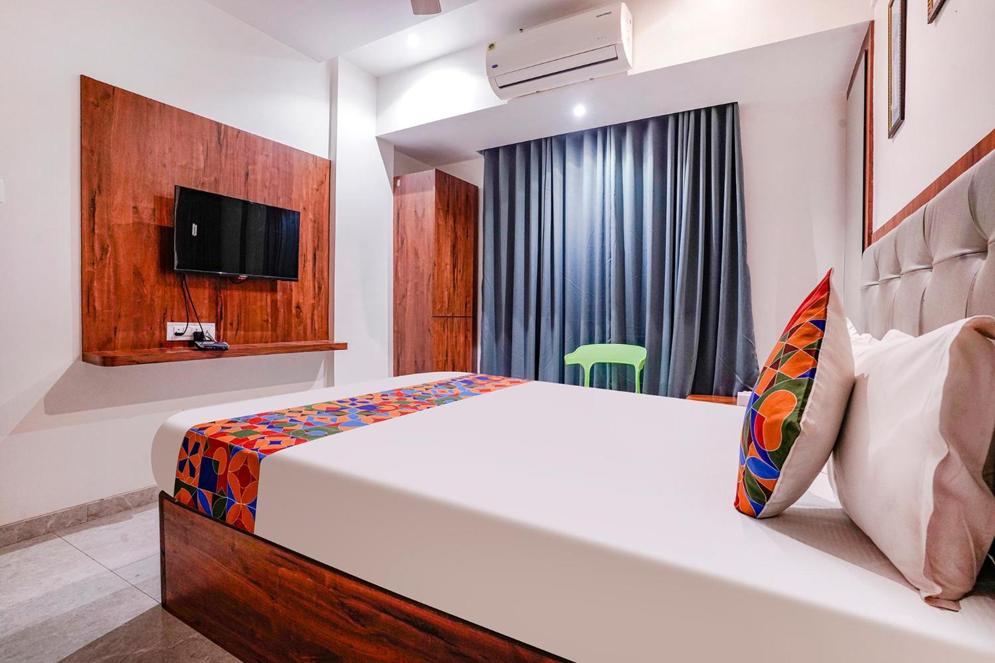Fabexpress Utsav Residency - Nr Panvel Otel Jāmb Dış mekan fotoğraf